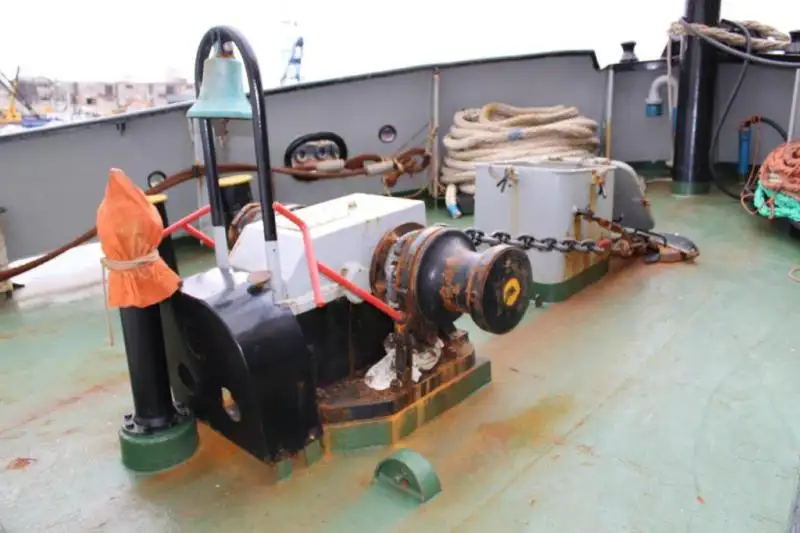 Kapal penarik keur dijual