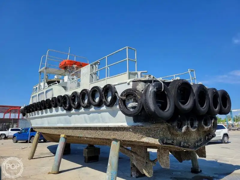 Kapal kru keur dijual