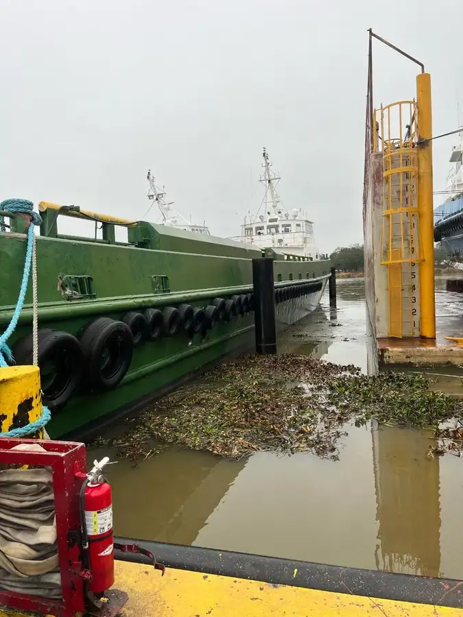 Kapal kru keur dijual