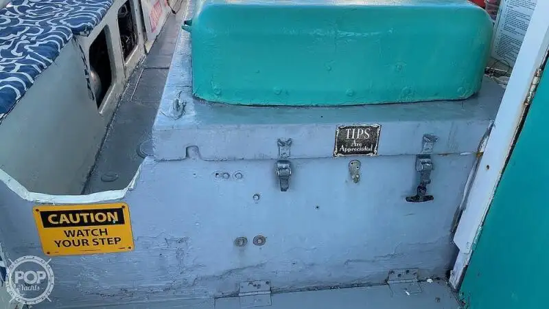 Kapal pesiar keur dijual