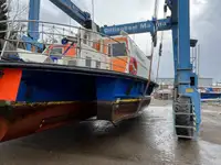 Kapal pesiar keur dijual