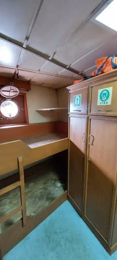 Kapal penarik keur dijual