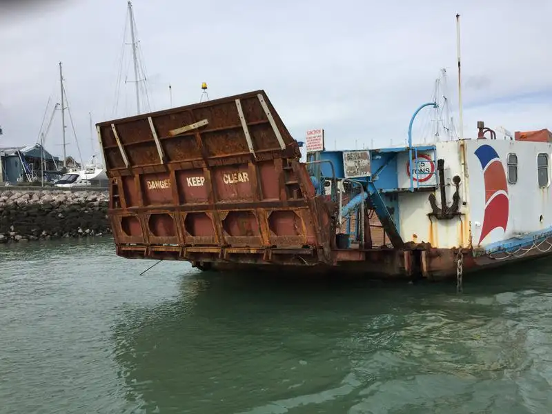 Kapal fery keur dijual