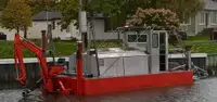 Kapal keruk keur dijual