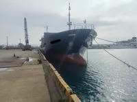 Kapal pangangkut barang curah keur dijual