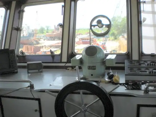 Kapal penarik keur dijual
