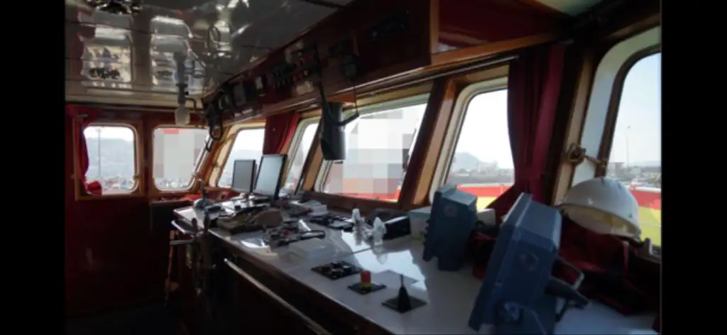 Kapal kerja keur dijual