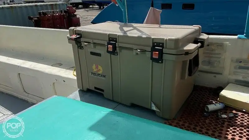 Kapal pesiar keur dijual
