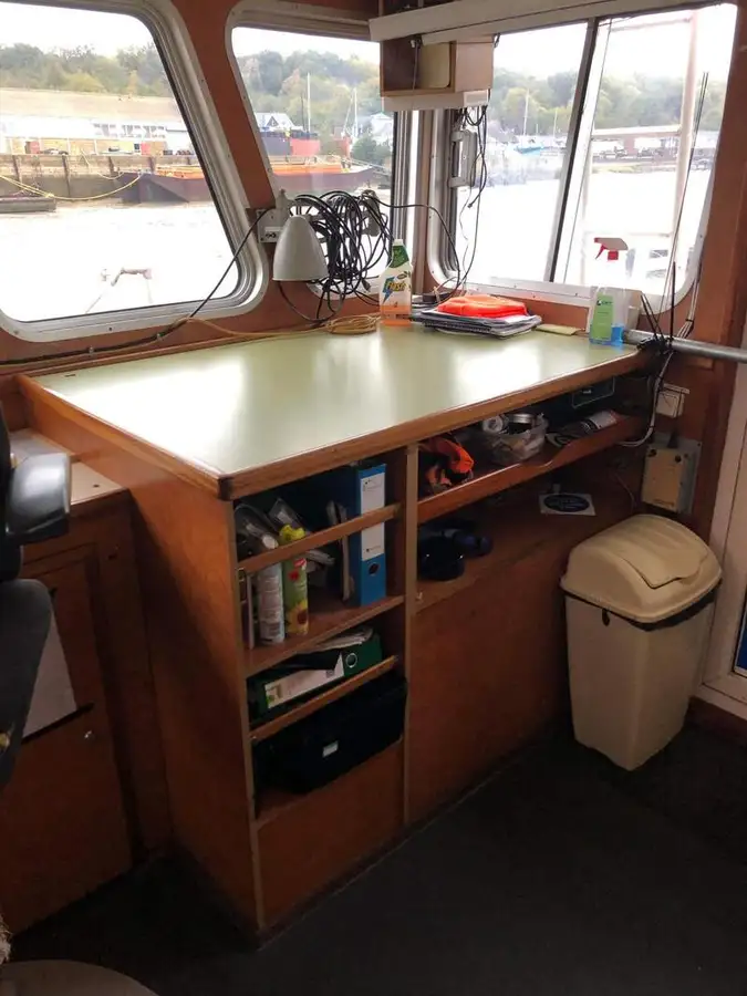Kapal penarik keur dijual
