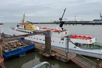Kapal pesiar keur dijual