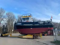 Tow boat pikeun dijual