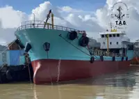 Oil/Chemical tanker pikeun dijual