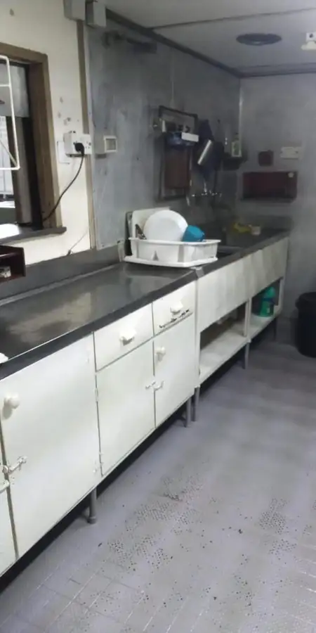 Kapal penarik keur dijual