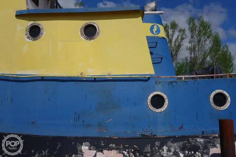 Kapal penarik keur dijual