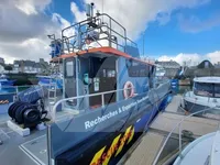 Kapal survei keur dijual
