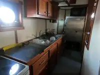 Kapal penarik keur dijual