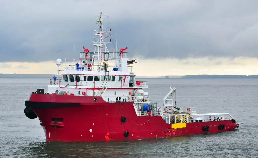 Kapal penarik keur dijual