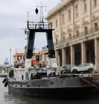 Kapal penarik keur dijual