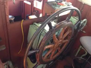Kapal penarik keur dijual