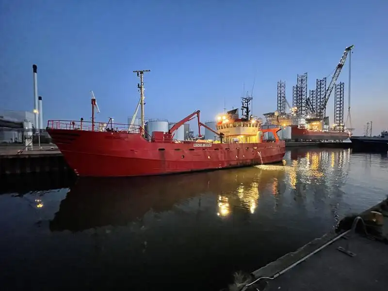 Kapal Pangiriman Cepat (FSV) keur dijual
