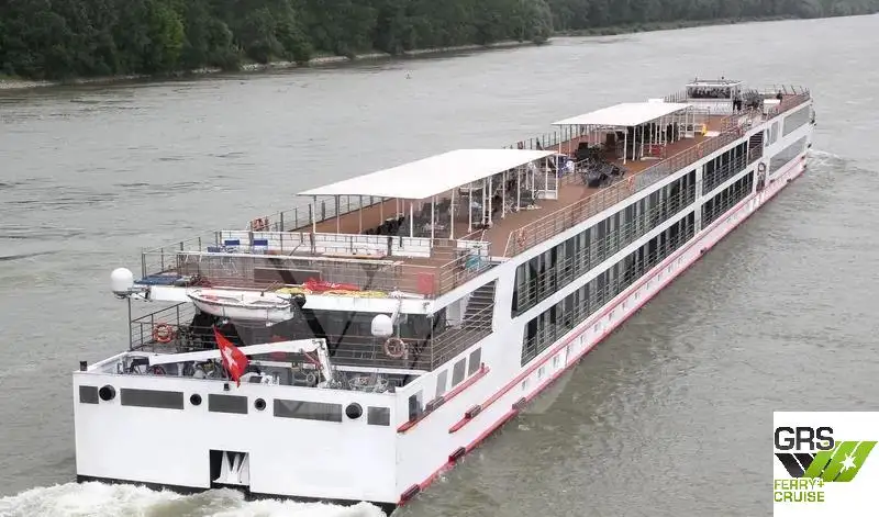 Kapal pesiar keur dijual
