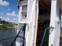 Kapal penarik keur dijual