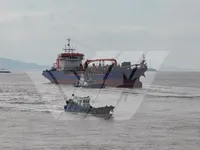 Kapal keruk keur dijual