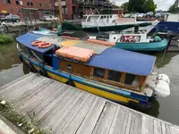 Kapal fery keur dijual
