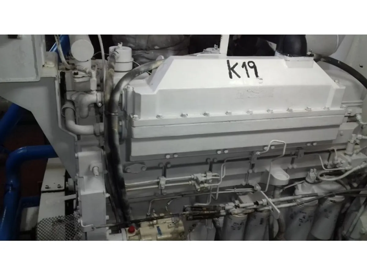 Kapal keruk keur dijual