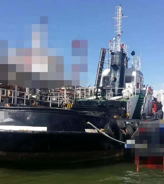 Kapal penarik keur dijual