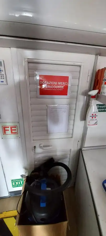 Kapal kru keur dijual