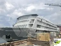 Kapal pesiar keur dijual