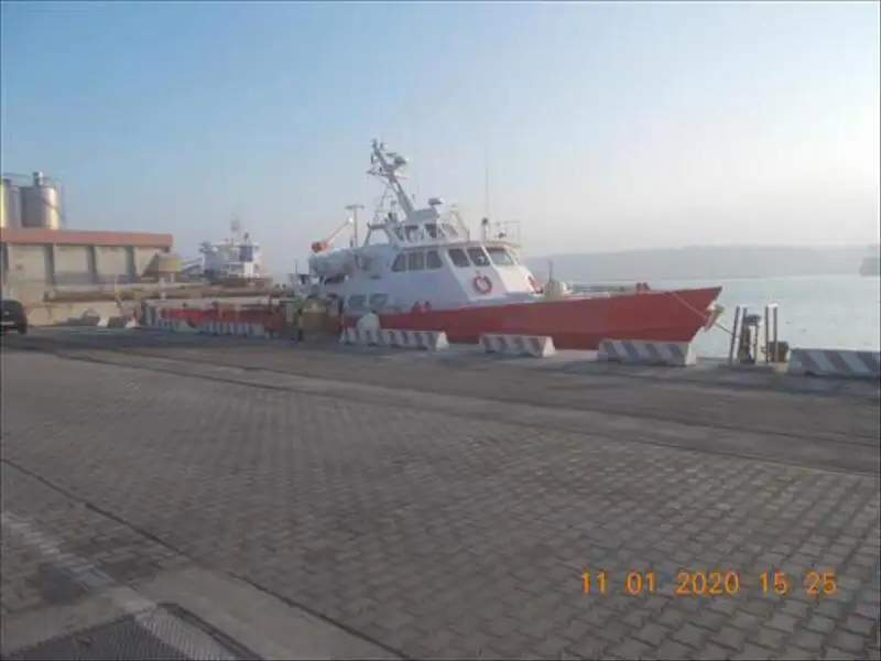 Kapal kru keur dijual