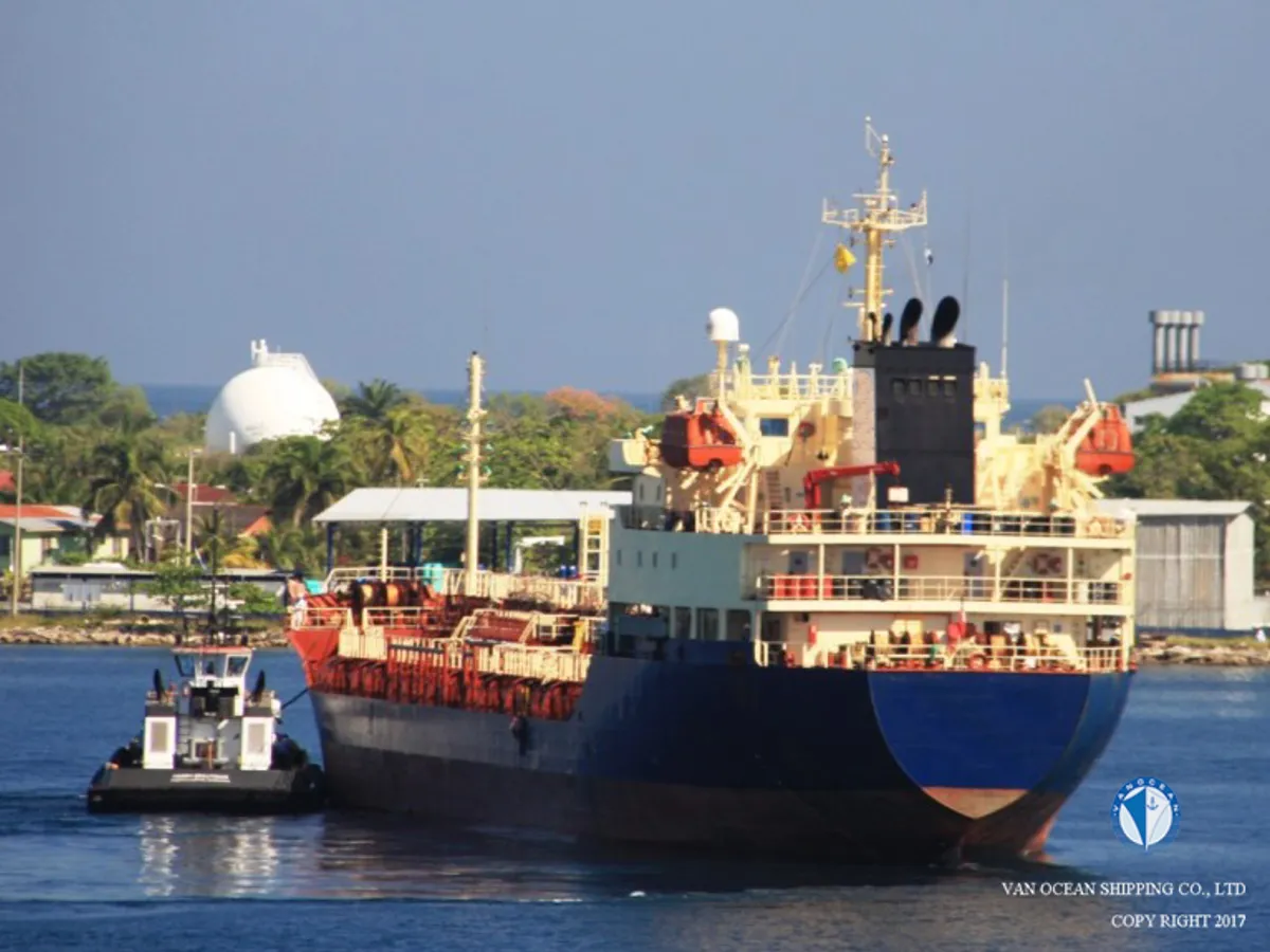 Kapal tangki minyak/bahan kimia keur dijual