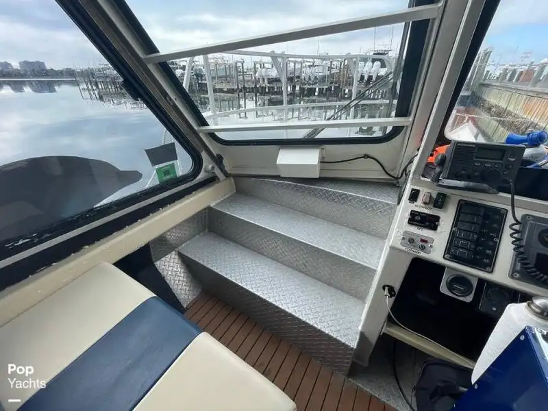 Kapal pesiar keur dijual