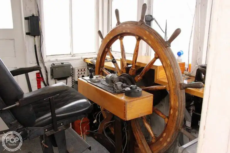 Kapal fery keur dijual