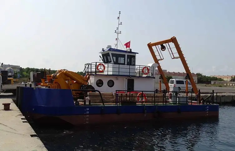 Kapal penarik keur dijual