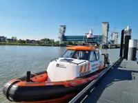 Kapal kontainer keur dijual