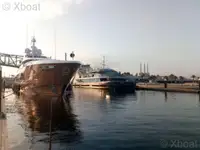 Kapal pesiar keur dijual