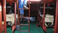 Kapal kerja keur dijual