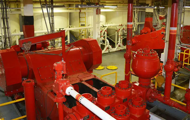 Kapal pangangkut LNG keur dijual