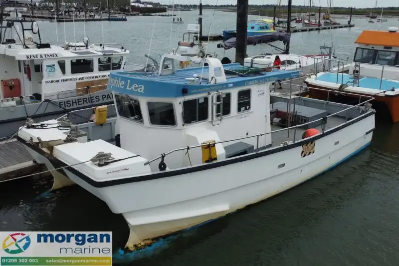 Kapal kerja keur dijual
