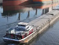 Kapal pangangkut barang curah keur dijual