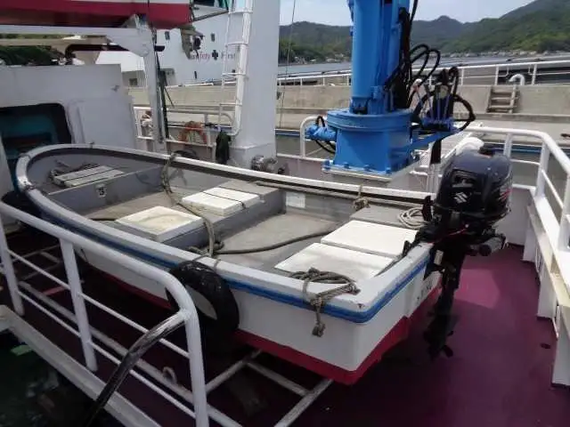 Kapal pangangkut barang curah keur dijual