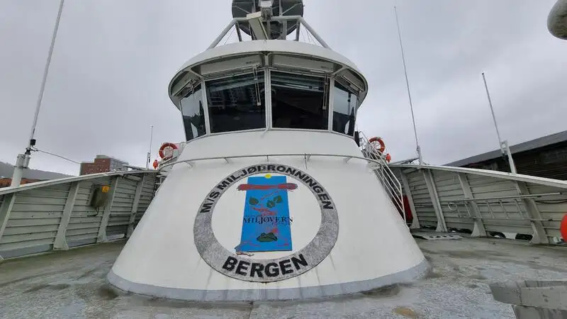 Kapal pesiar keur dijual