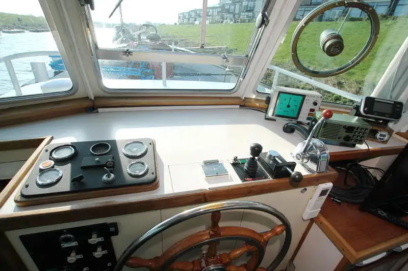 Kapal pesiar keur dijual