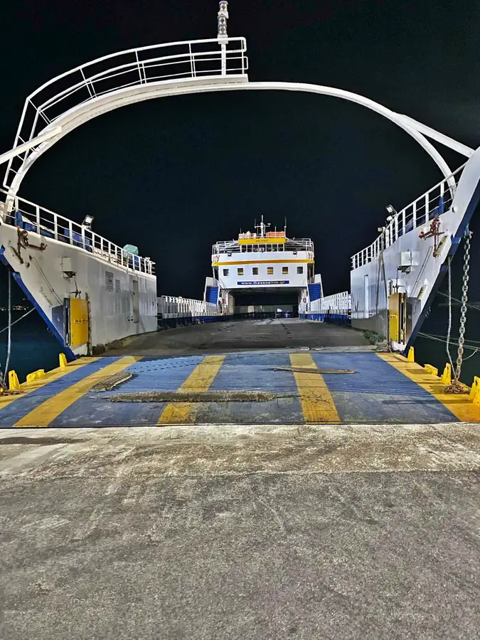 Kapal RoPax keur dijual