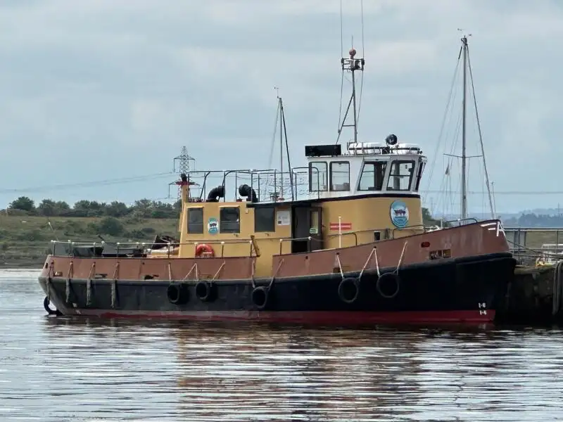 Kapal pilot keur dijual