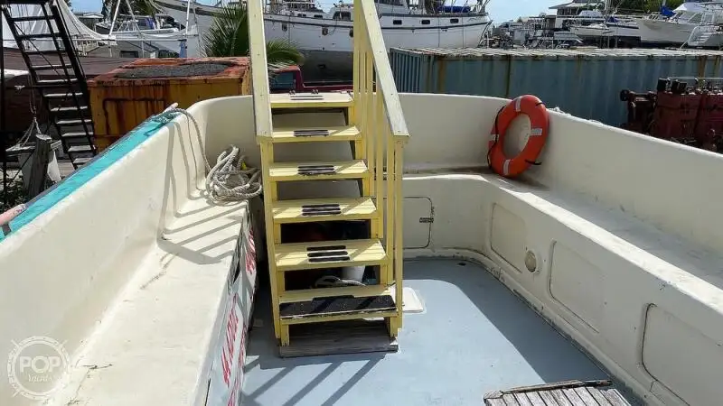 Kapal pesiar keur dijual