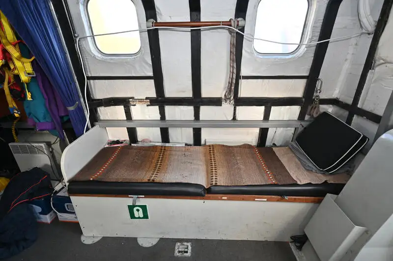 Kapal penyelamat keur dijual